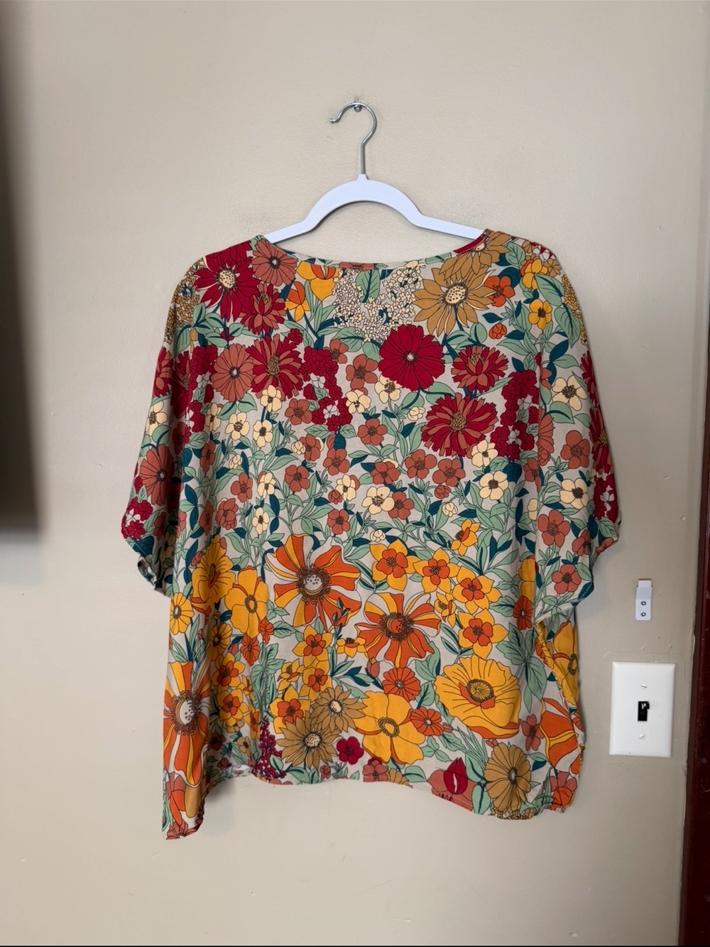 Natural Life Easy V-Neck Short Sleeve Top NEW - Picture 4 of 6